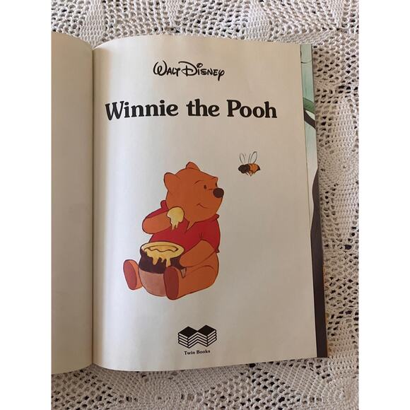 1989 Walt Disney Winnie the Pooh book, Vintage Disney Children’s Storybook - Picture 3 of 8